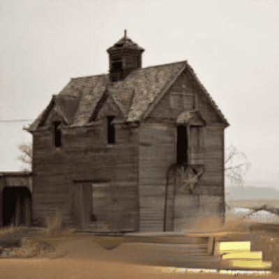 Don’t Delay in Painting Exterior Wood